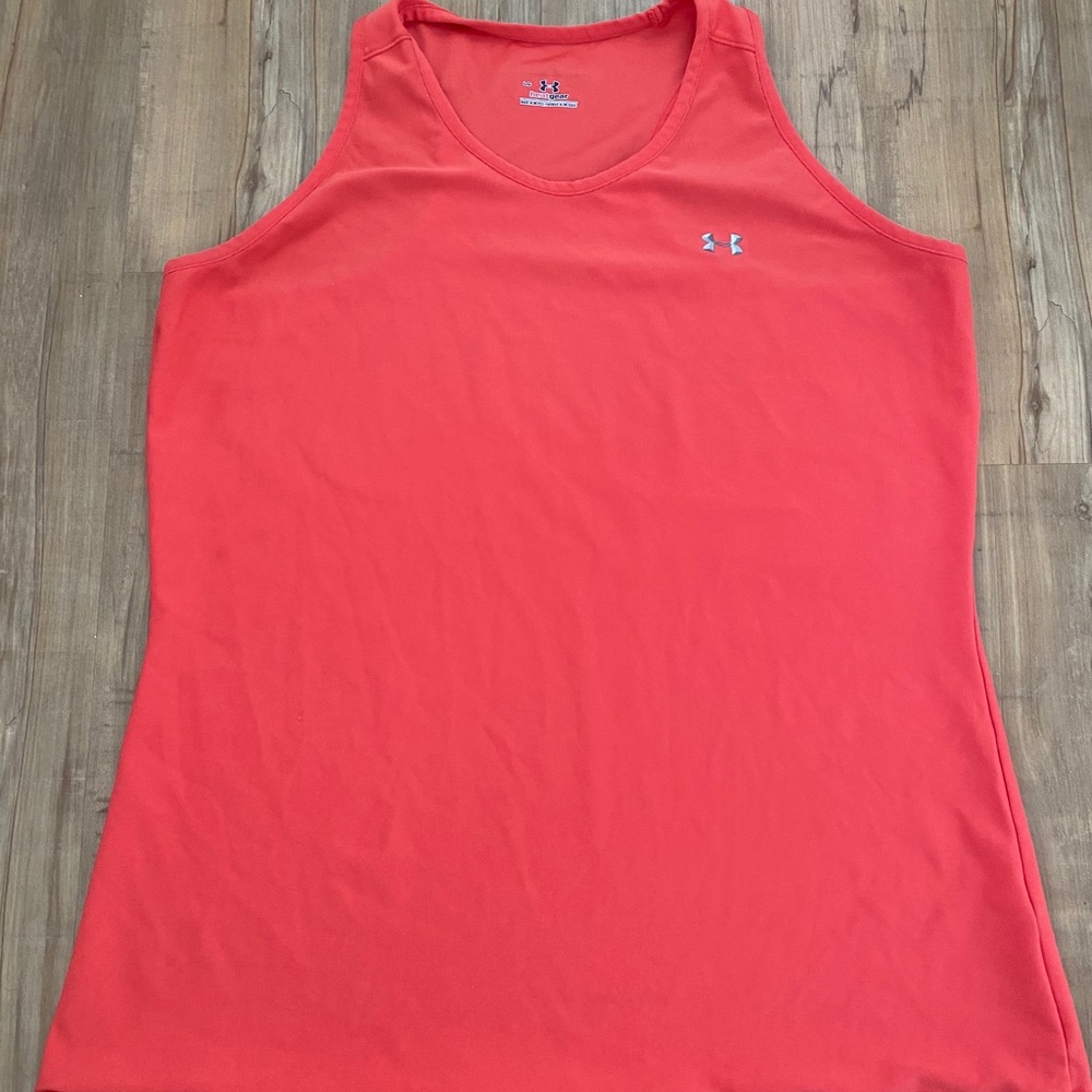 Under Armor heat gear tank top. Size L. Orange
